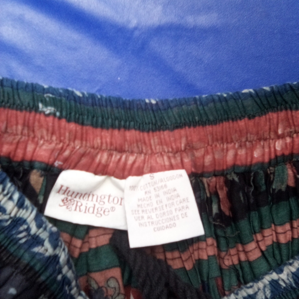 Skirt - Picture 2 of 3